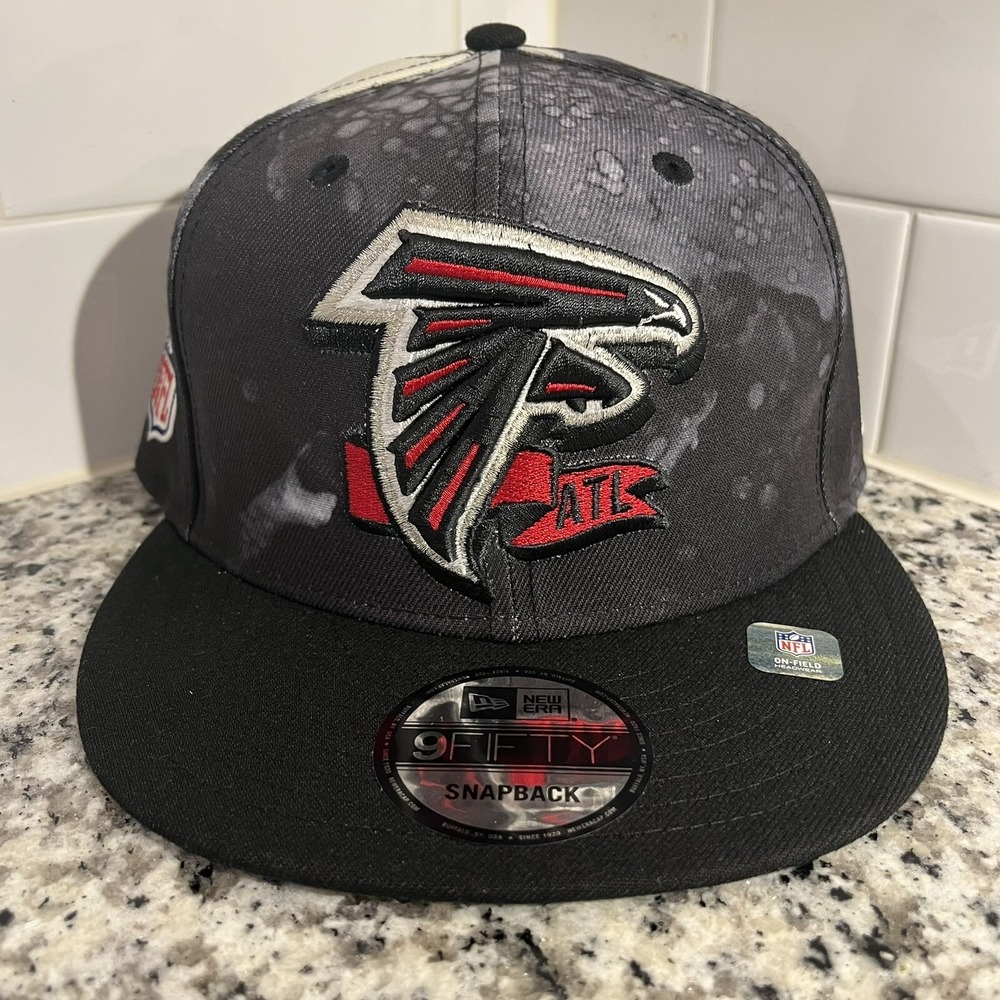 New Era Atlanta Falcons 9FIFTY NFL Sideline Ink Dye Black Adjustable Hat Cap